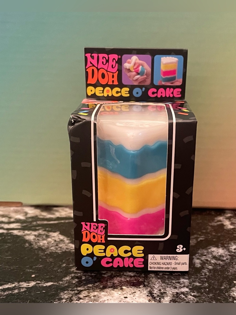 NeeDoh Peace O' Cake